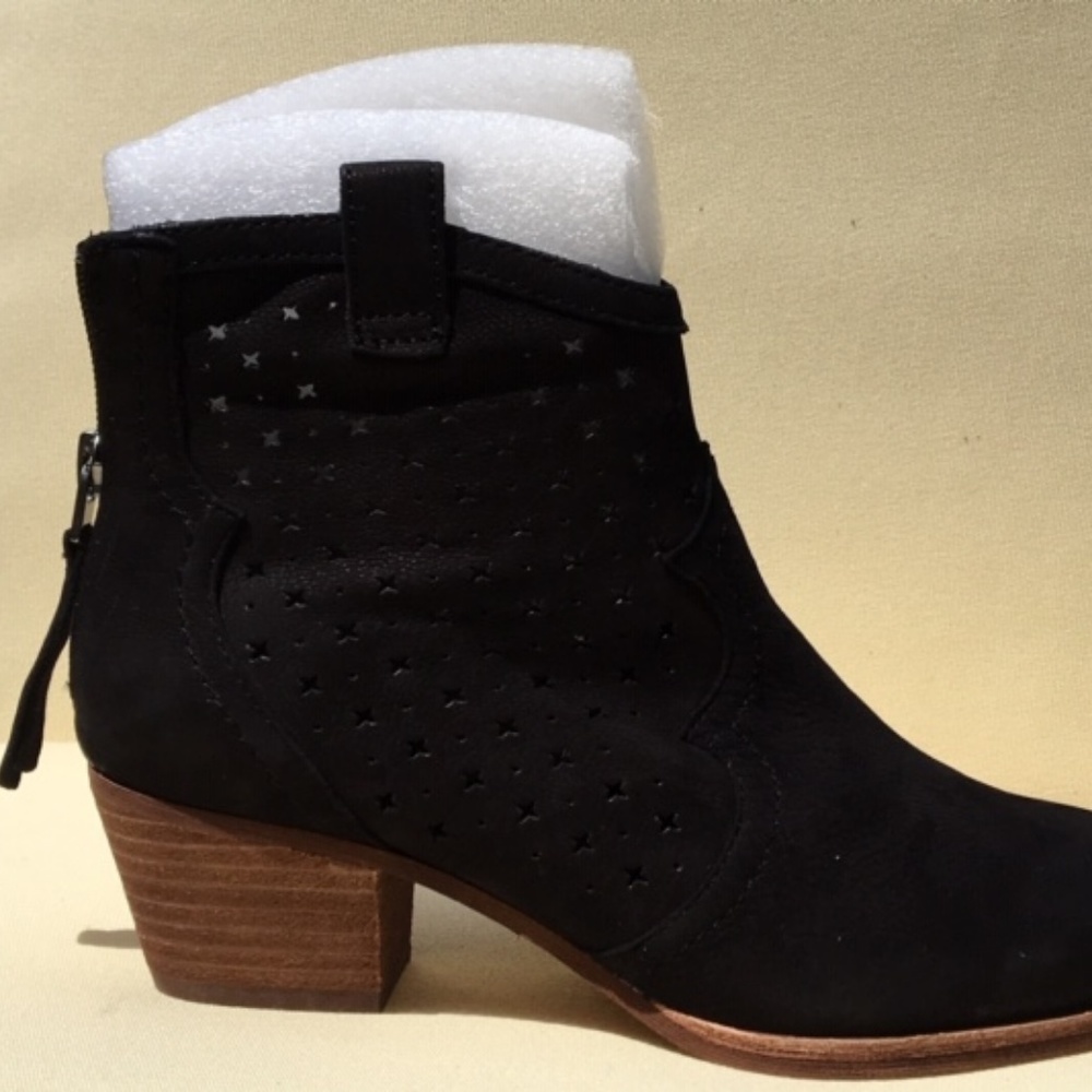 Sam Edelman Reynolds Punch Out Western Block Heel